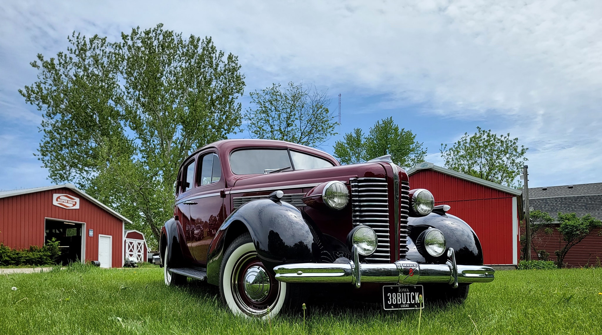 1938 Buick detail