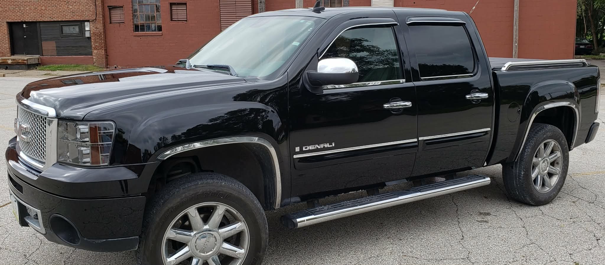 2009 GMC Denali bumper and bedsides polish
