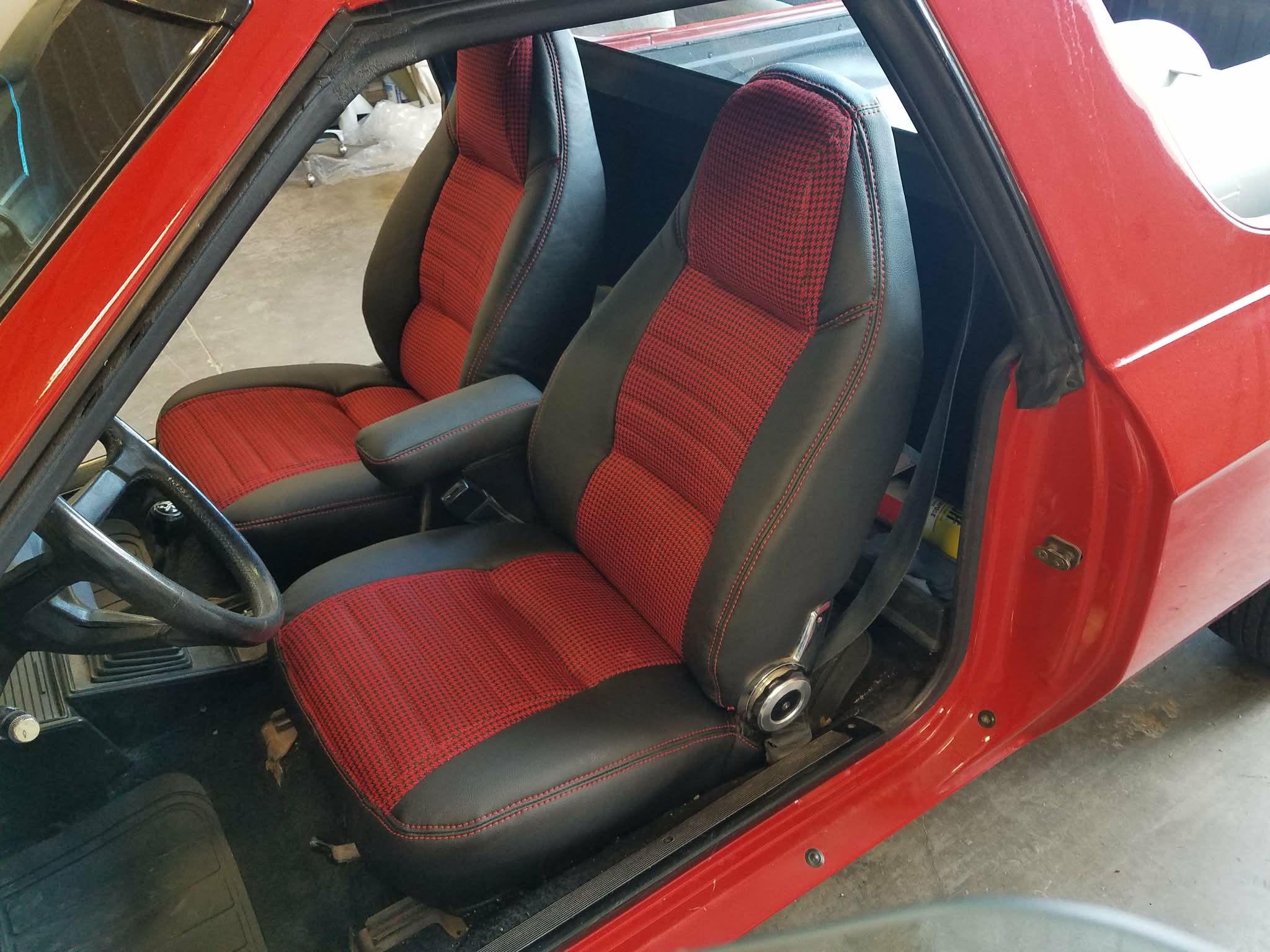 Scamp Bucket Seats detail