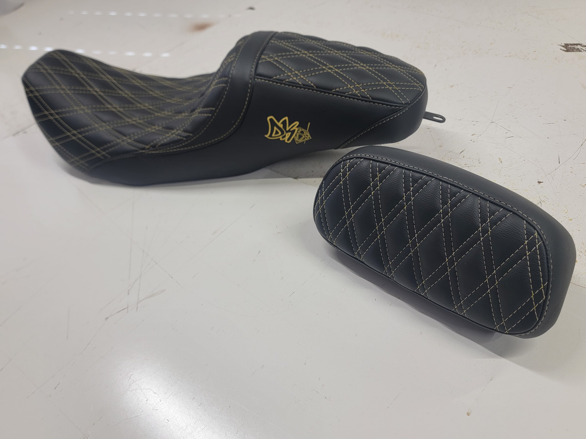Double Stiched Diamond Motorcycle Seat detail