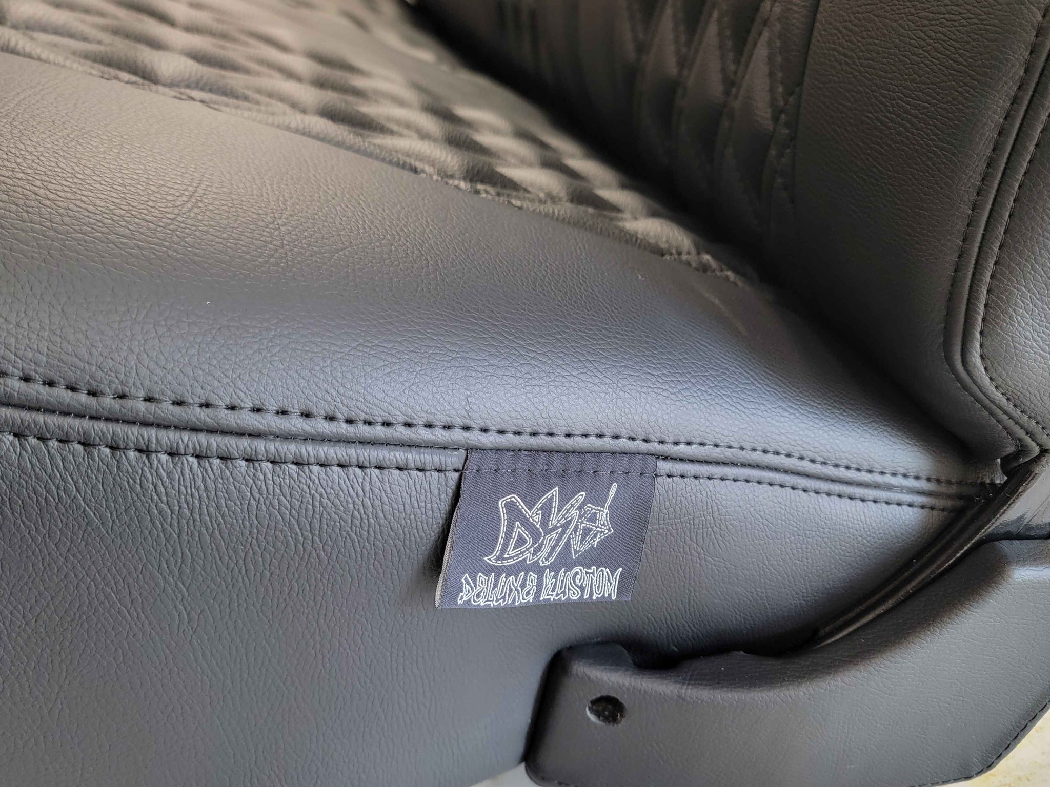 Square Body Custom Seat detail